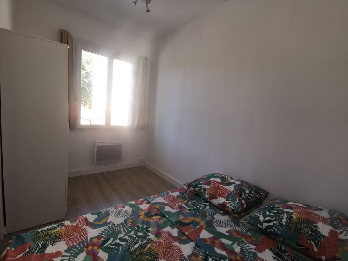 Appartement Au Coeur De Cassis Vue Sur Le Parc Luaran gambar