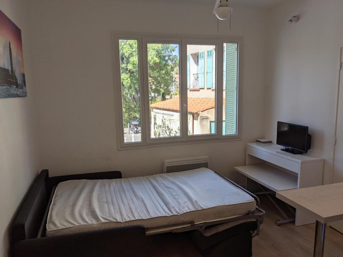 Appartement Au Coeur De Cassis Vue Sur Le Parc Luaran gambar